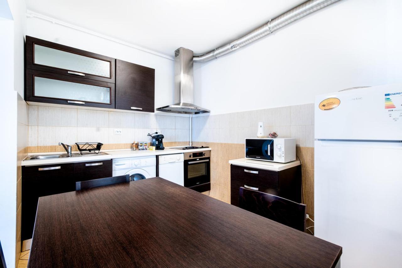 Luxury Aviatiei * Bucarest